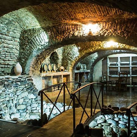 Hotel Old Cellar Tbilisi ภายนอก รูปภาพ