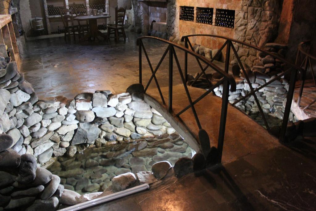 Hotel Old Cellar Tbilisi ภายนอก รูปภาพ