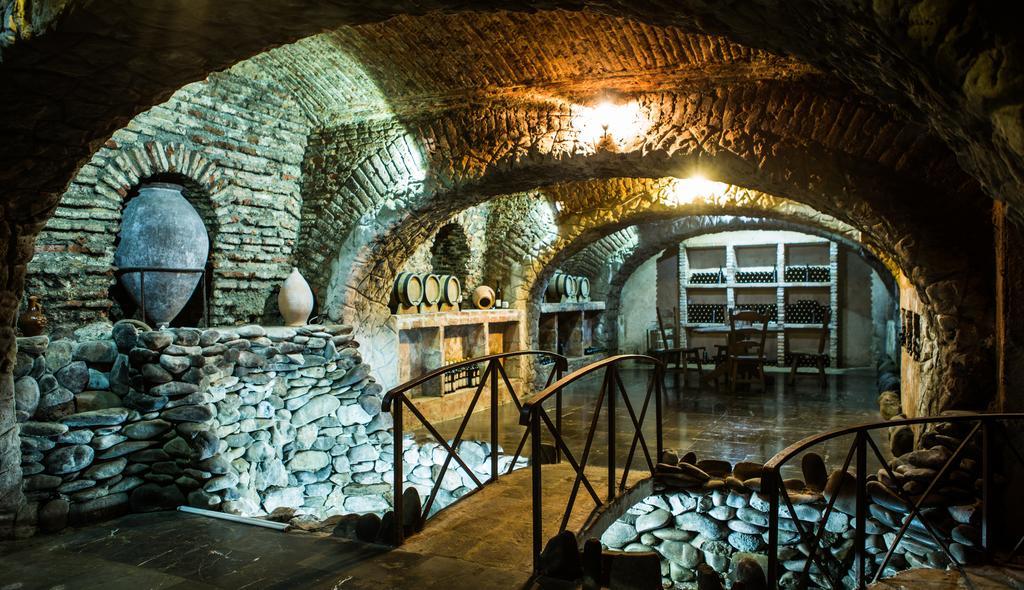 Hotel Old Cellar Tbilisi ภายนอก รูปภาพ
