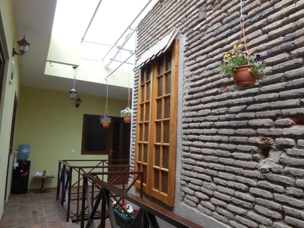 Hotel Old Cellar Tbilisi ภายนอก รูปภาพ