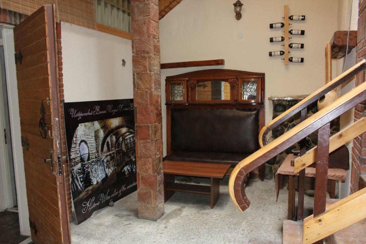 Hotel Old Cellar Tbilisi ภายนอก รูปภาพ